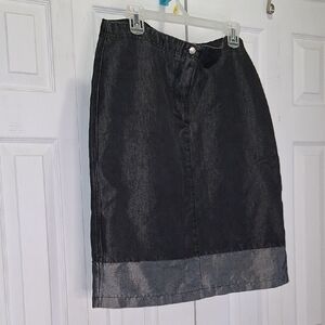 Chic Black Denim Pencil Skirt
